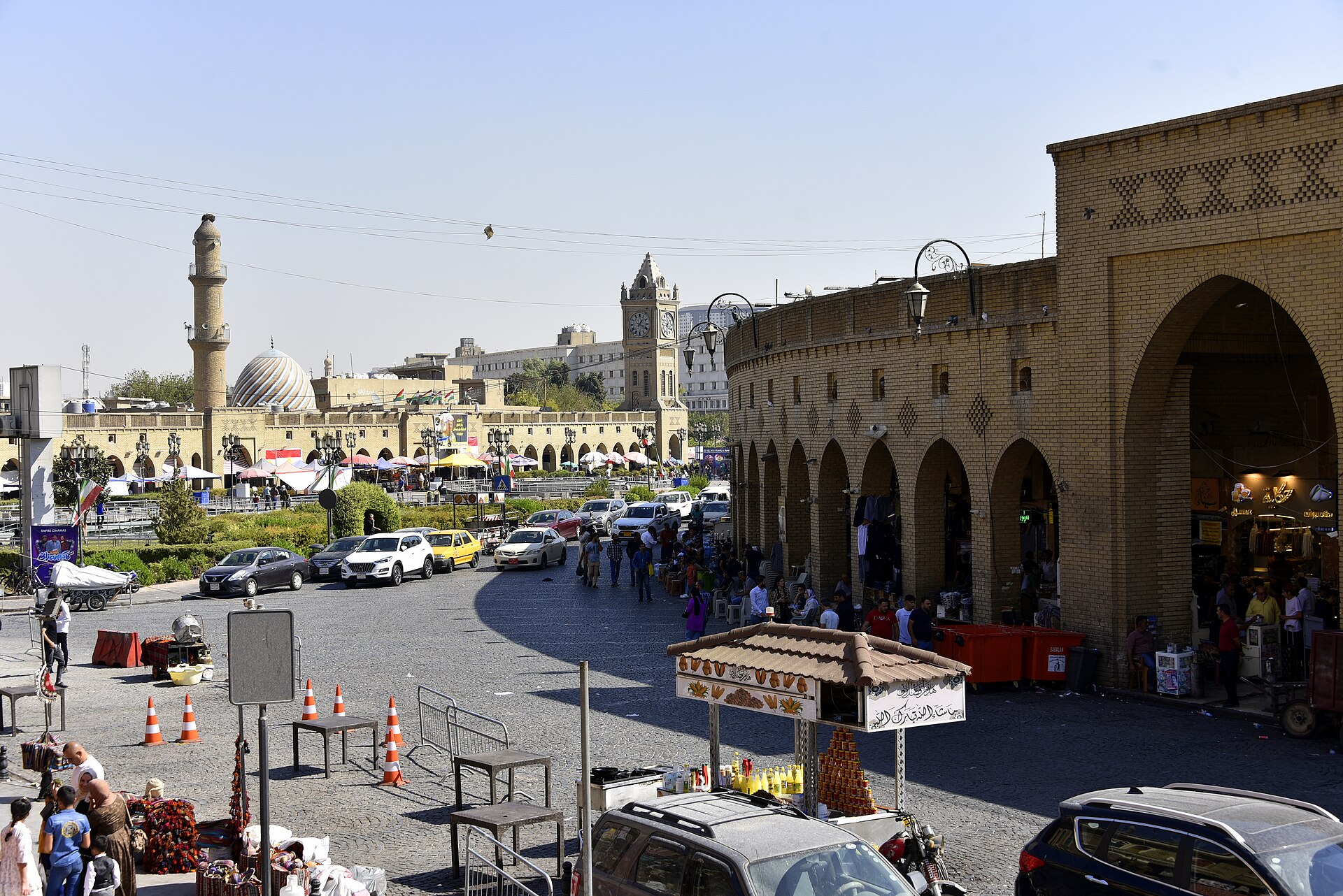 Shar Park and the arcaded bazaar frontage directly below the southern side of the Erbil Citadel