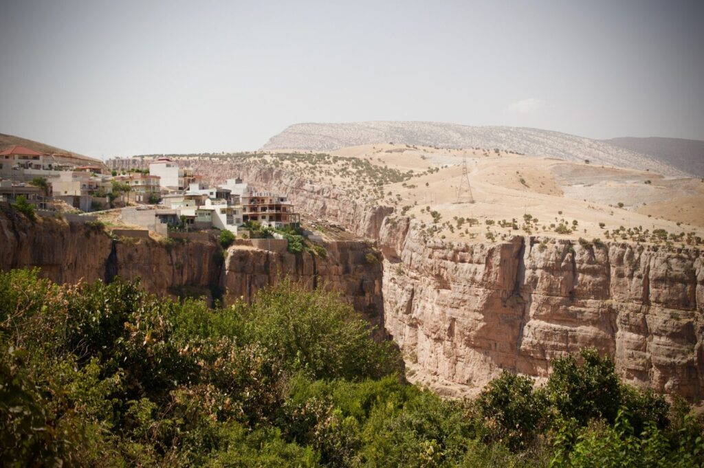 The town of Rawanduz on the edge of the deep Kharand valley in the mountains of Iraqi Kurdistan